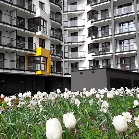 Newburg Apartments Wolska Варшава Екстер'єр фото